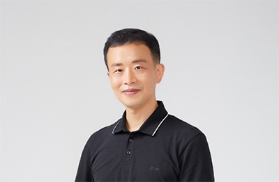 Prof. Dr. Jihyun Hwang (Managing Director)
